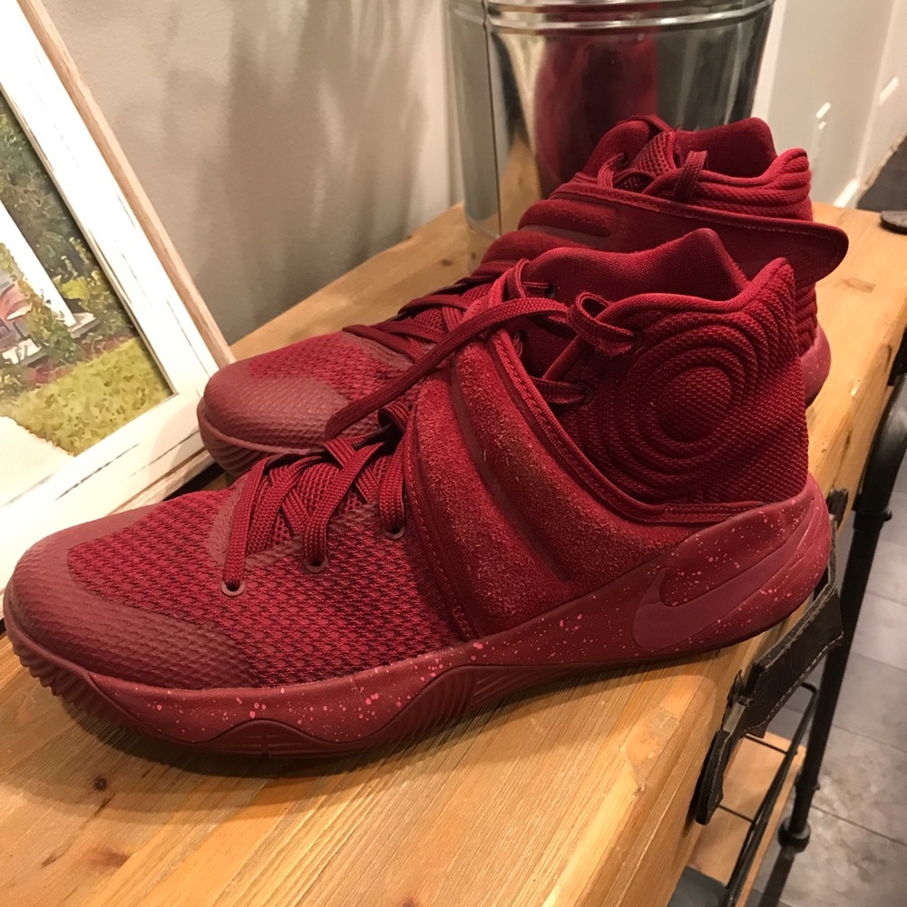 Men’s Kyrie shoes